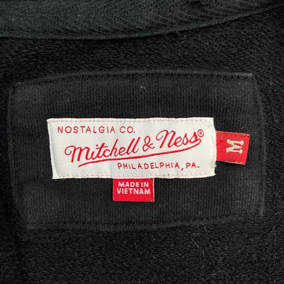 1995 Mitchell & Ness Toronto Raptors Zip up Hoodie (M) - Picture 7 of 7